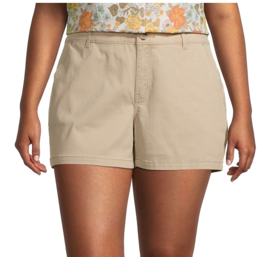 NWT a.n.a 4.5'' Chino Khaki Shorts Size 24W